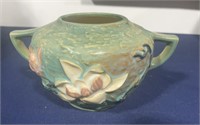 Vintage Roseville Magnolia 2 Handle Vase