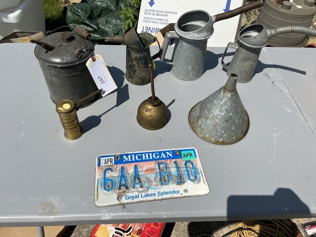 LOT OF OLD GALVANIZED OIL CANS