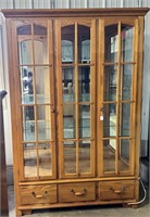 Thomasville lighted china cabinet.  American