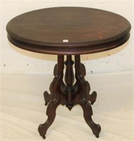 Oval Mahg Lamp Table