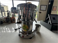 Fruit Juicer Machine (New)