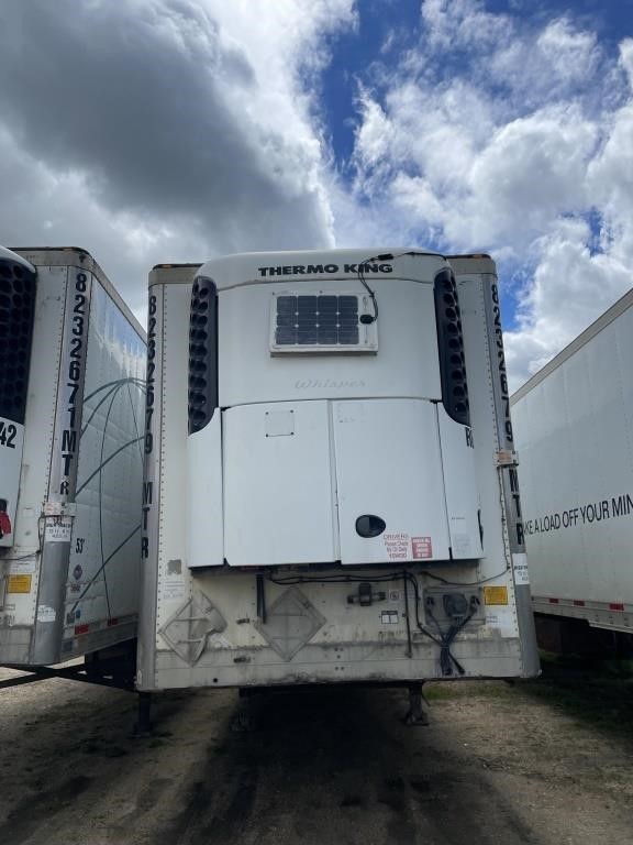 2010 Utility 53 FT Reefer Tandem Trailer