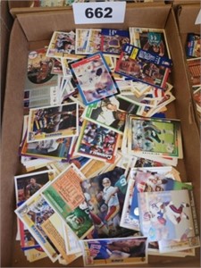 FLAT OF VARIOUS SPORTS CARDS -