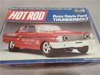 Revell Russ Davis Thunderbolt model kit 1/25th