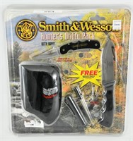 NIB Smith & Wesson Hunters Utility Knife Pack