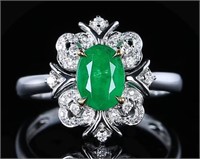 18Kt Gold Emerald Ring