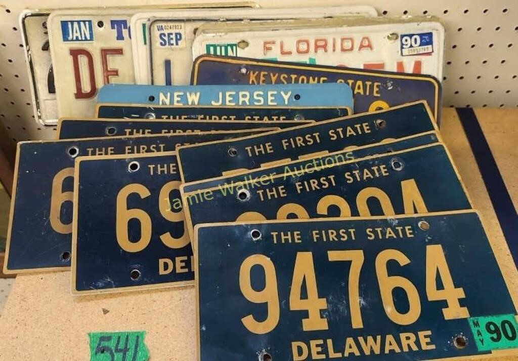 License Plates For Decorative Use Only. Delaware,