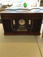 Crosley repro radio