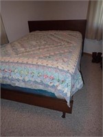 Full Size Bed Complete w/Headbord, Footboard,