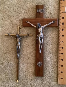 2 crucifixes