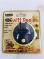 Kitchen Keepers Mini Swift Peeler Blue | Finger