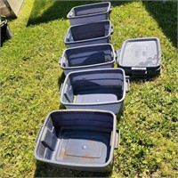 Rubbermaid Roughneck Totes x5