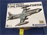 Kitty Hawk USAF F-94C Starfire Fighter Model Kit