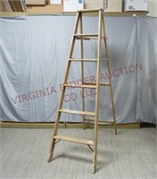 Watling Housemaster 5'8" Wooden Step Ladder