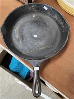 Wagner Ware Cast Iron Skillet