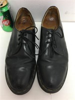 Paire de chaussures en cuir vintage taille 9