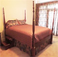 QUEEN SIZE - RICE CARVED - 4 POSTER BED