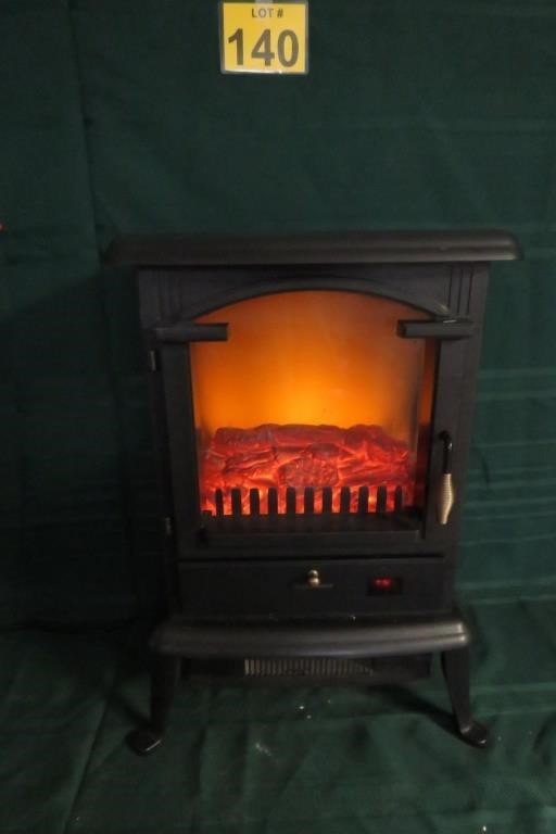 Nice Fireplace Space Heater - Tested