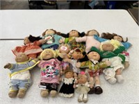 Large Lot of Cabbage Patch Dolls