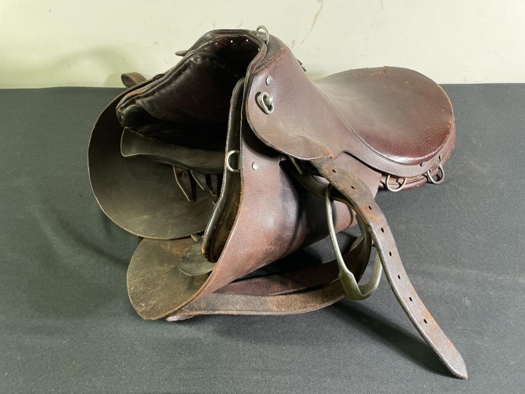 Small English Horse Leather Saddle