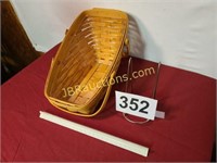 1996 CLASSIC MEDIUM VEGETABLE BASKET AND PROTECTOR