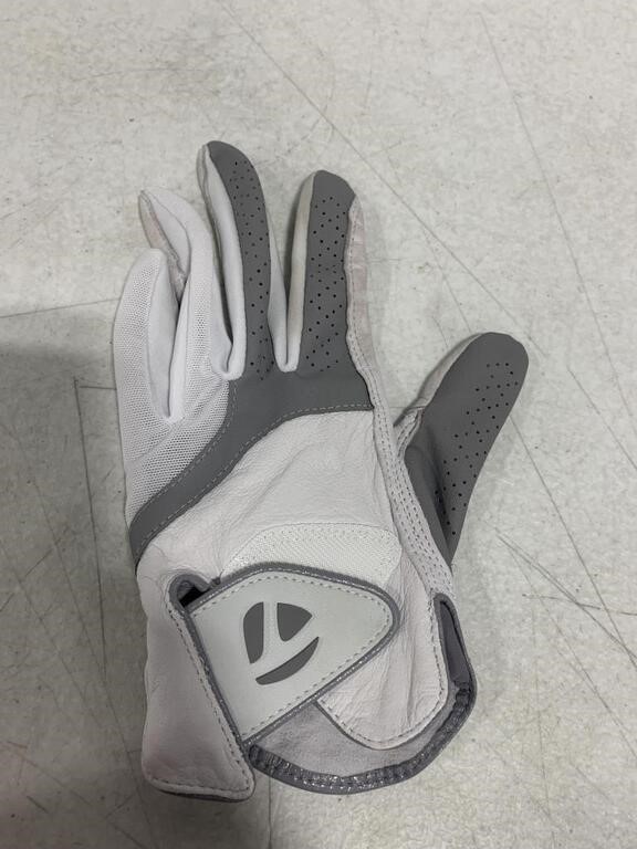 USED TAYLORMADE GOLF GLOVE, LEFT HAND, SIZE: