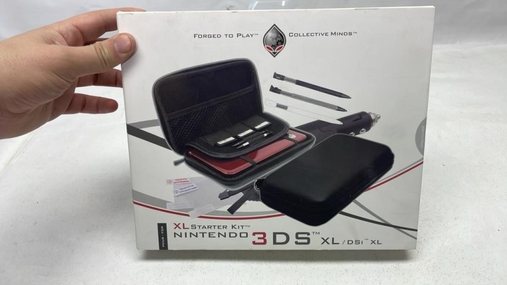 Nintendo 3DS XL starter kit