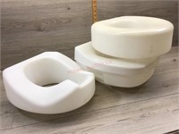 3 TOILET SEAT RISERS 3 TOILET SEAT RISERS