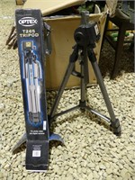 OPTEX PHOTOGRAPHY TRIPOD