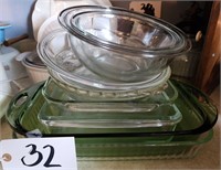 Pyrex Bakeware, Pie Plates, Mix Bowls