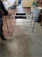 Metal project table legs needs glass or wood