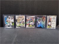 (5) Justin Fields Football Trading Cards