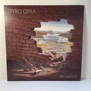 BREAKOUT SPYRO GYRA VINYL RECORD LP