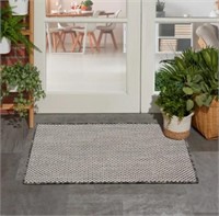 Sand & Sable 2x3' Indoor / Outdoor Rug