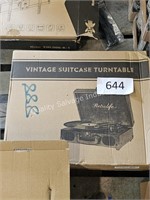 vintage suitcase turntable