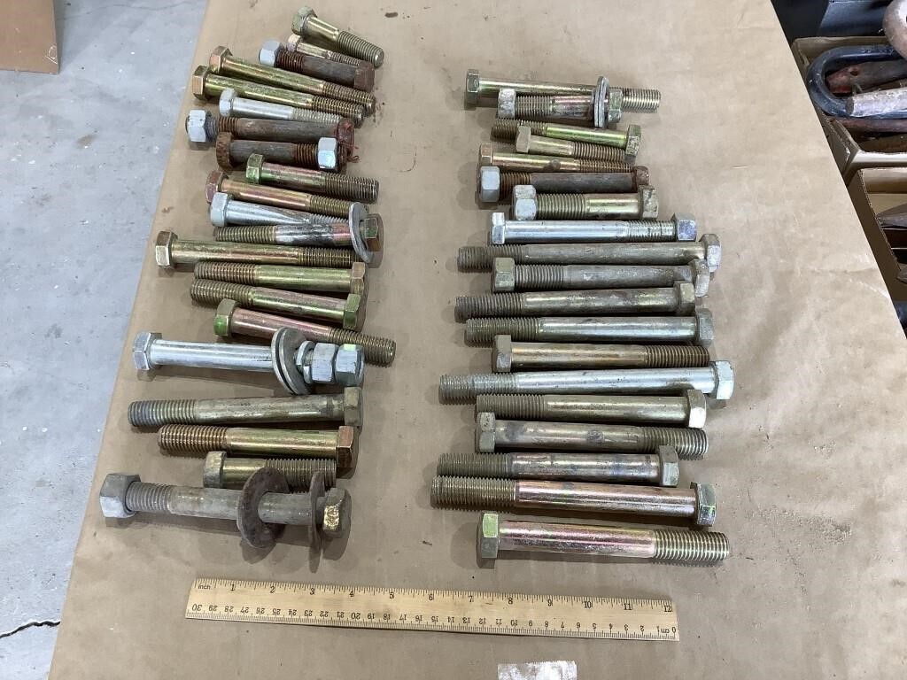 Assorted lot of various bolts