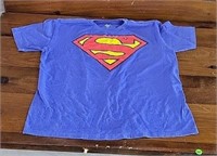 Superman T-Shirt Size Large