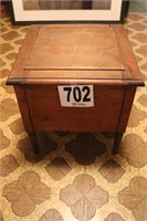 Vintage Commode(R9)