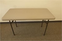 Display Table: 24" x 48" - Fold In Legs