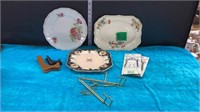 Assortment of Plates (3) & plate holders
