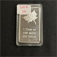 1oz of Fine Silver Maple Leaf Bar