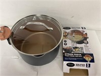 FINAL SALE (WITH MISSING ONE HANDLE) - 5 QUART