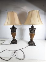 Stylish Traditional Roman Style Table Lamp