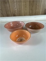 Set of 3 orange mixing bowls