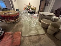 GLASS SALAD BOWL SET AND CUTTING BOARDS