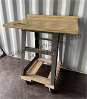 Tool Stand/Work Table