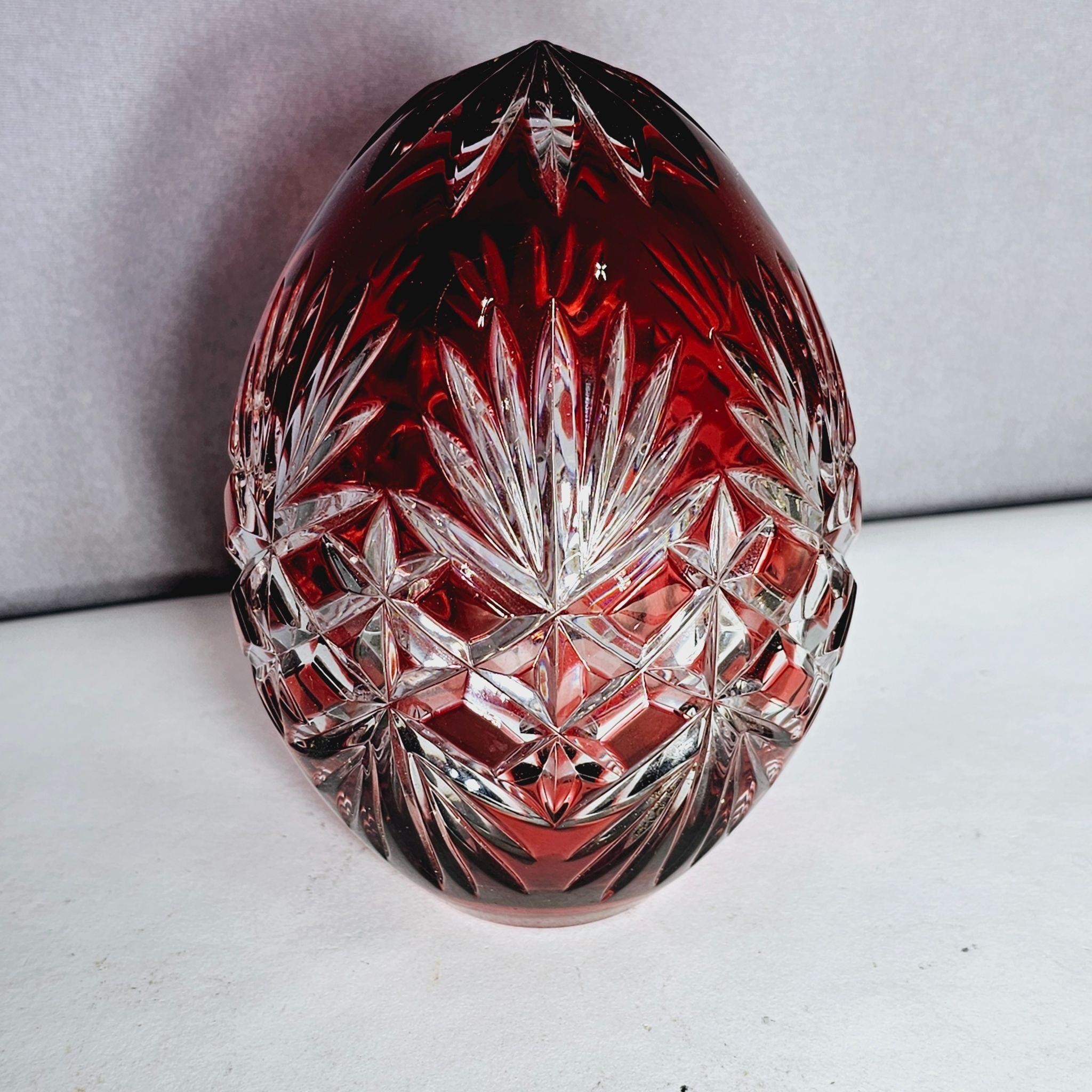 High-End Glass Online Auction