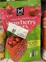 MM freeze dried strawberry slices 3oz