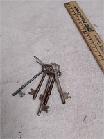 Group of skeleton keys