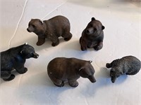 Variety of small bear figurine